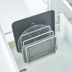 Rangement pour plateaux et planches de cuisine