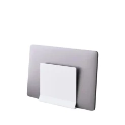 Support vertical pour ordinateur portable